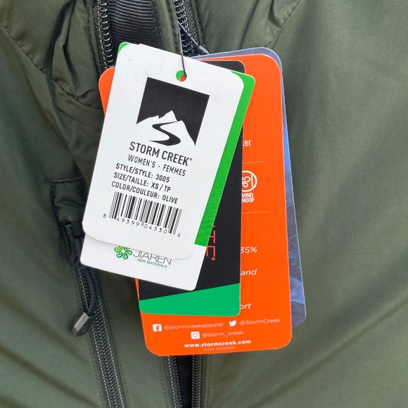 NWT Storm Creek “The Discoverer” adventure-ready vest, great olive green, sz XS - Picture 2 of 3